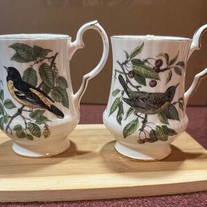 Elegant Bird Motif Ceramic Mugs - Set of 2